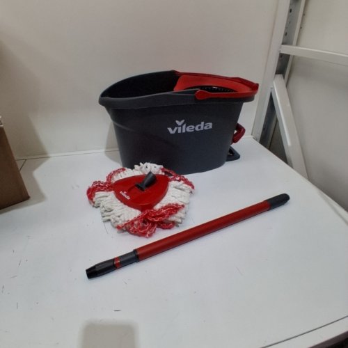 VILEDA EASYWRING BUCKET SYSTEM - BLACK/RED image 2