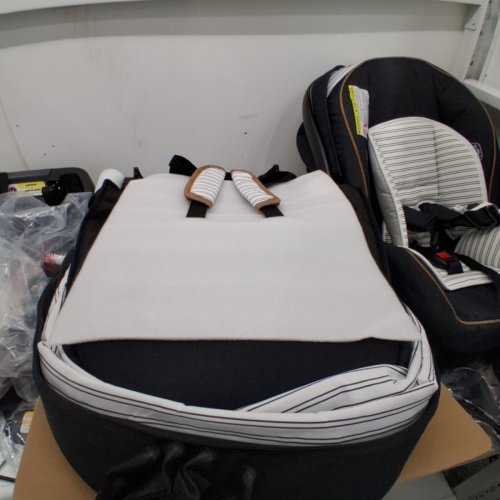 GRACO MODES PRAMETTE 3-IN-1 TRAVEL SYSTEM WITH SNUGRIDE SNUGLOCK 35 INFANT CAR SEAT CARRIER STROLLER - 35LB MAX - BLACK (MODEL: 2112258) image 7