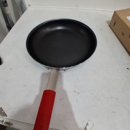 TRAMONTINA PROFESSIONAL NSF CERTIFIED ALUMINUM NONSTICK RESTAURANT FRYING SAUTE PAN - 12'' - RED/BLACK (MODEL: 80114/535DS-CA) image 2