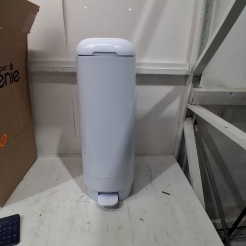 DIAPER GENIE SIGNATURE PLATINUM DIAPER PAIL - 32.9" - WHITE image 2