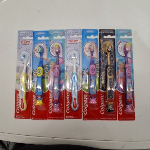 7 ASSORTED COLGATE KIDS' ASSORTED TOOTHBRUSHES - ASSORTED COLOURS/ CHARACTERS image 3