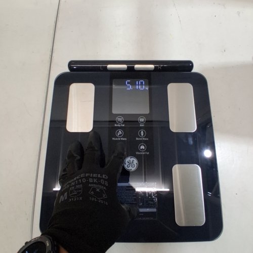 GE SMART SCALE FOR BODY WEIGHT AND FAT PERCENTAGE - 27 BODY COMPOSITION ANALYSIS - APP COMPATIBLE (MODEL: CS10G) image 3