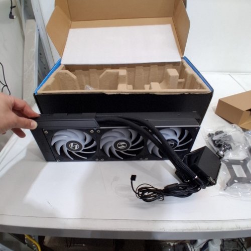 LIAN LI HYDROSHIFT LCD 360R LIQUID AIO CPU COOLER - 360 MM - BLACK (MODEL: HSLCD36RB) image 2