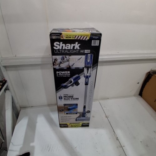SHARK ULTRALIGHT PET PRO CORDED STICK/HANDHELD VACUUM WITH POWERFINS AND SELF-CLEANING BRUSHROLL - 120V - BLUE (MODEL: HZ600C) image 5