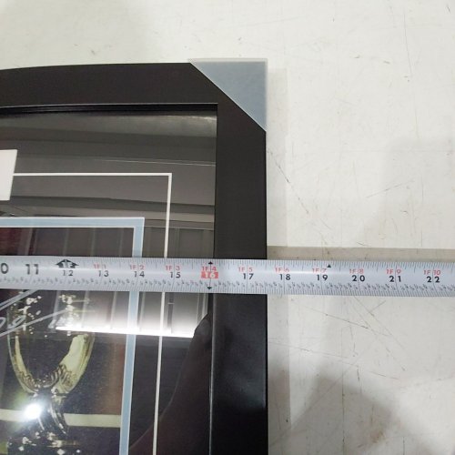 100% AUTHENTIC SIGNED LIONEL MESSI ARGENTINA FRAMED PHOTO - BECKETT COA - 17.5" X 17.5" - BLACK image 8