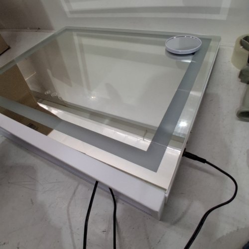 VANITY MIRROR WITH TOUCH SCREEN LIGHTS HOLLYWOOD VANITY MIRROR - 2FT - WHITE image 3