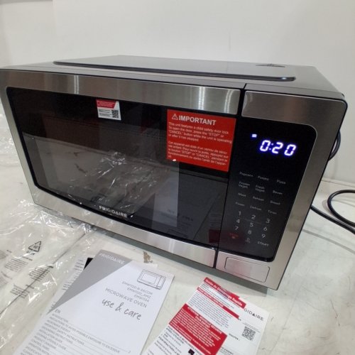FRIGIDAIRE COUNTERTOP MICROWAVE OVEN - 1.1 CU.FT. - STAINLESS STEEL/BLACK (MODEL:EMW1120-B-3ACOM) image 4