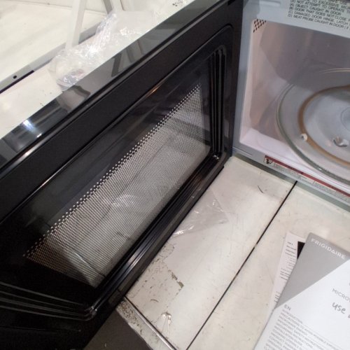 FRIGIDAIRE COUNTERTOP MICROWAVE OVEN - 1.1 CU.FT. - STAINLESS STEEL/BLACK (MODEL:EMW1120-B-3ACOM) image 9