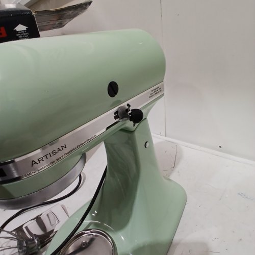 KITCHENAID ARTISAN SERIES TILT-HEAD ELECTRIC STAND MIXER WITH SPLASH GUARD - 5QT. BOWL - PISTACHIO GREEN (MODEL: KSM150PSPT) image 7