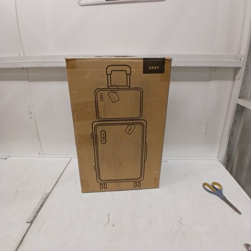 TRAVELARIM HARD CARRY-ON LUGGAGE SET WITH WHEELS AND MAKEUP CASE - 22" - GREY image 4