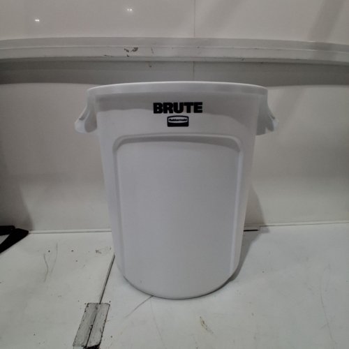 RUBBERMAID BRUTE COMMERCIAL TRASH CAN - 10 GALLON - WHITE (MODEL: FG261000WHT) image 2
