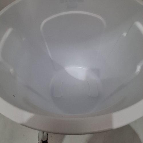 RUBBERMAID BRUTE COMMERCIAL TRASH CAN - 10 GALLON - WHITE (MODEL: FG261000WHT) image 3
