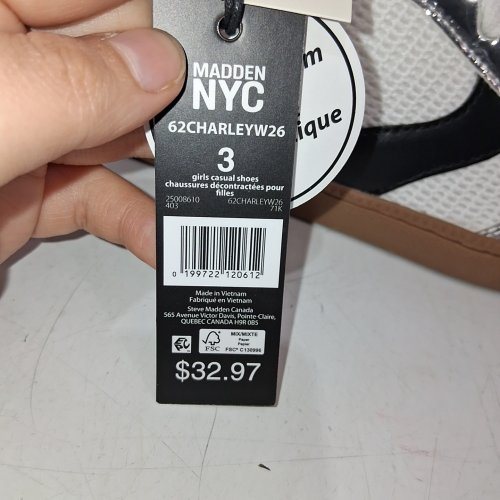 GIRLS MADDEN NYC LACE UP SNEAKERS WITH CHARMS - SIZE 3 - WHITE/BLACK/SILVER image 2