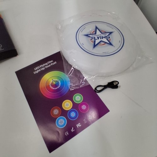 LED FLYING DISC WITH 7 COLOURS - 175G image 4