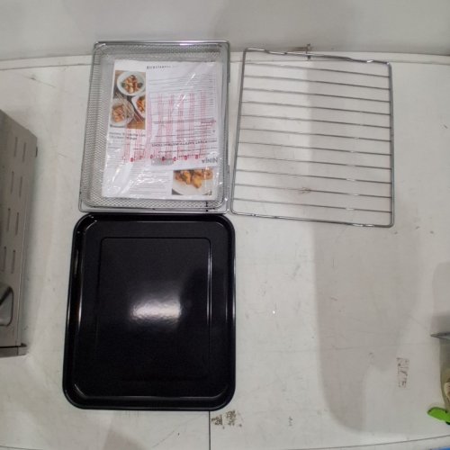 NINJA FLIP TOASTER OVEN & AIR FRYER 8-IN-1 COMBO WITH FLIP-UP SPACE SAVING - STAINLESS STEEL (MODEL: SP151C) image 6
