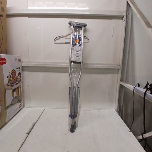MEDLINE STANDARD ALUMINIUM CRUTCHES FOR ADULTS - SILVER- ( MODEL MDSV80535) image 2