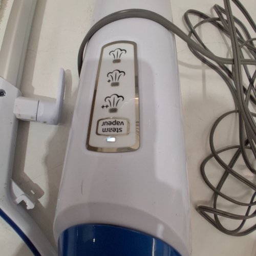 BISSELL POWERFRESH STEAM MOP - WHITE/BLUE - (MODEL: 1940B) image 2