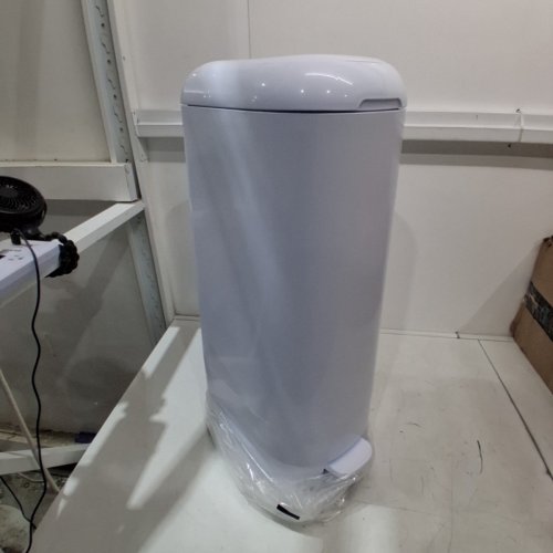 DIAPER GENIE SIGNATURE PLATINUM DIAPER PAIL - 27" - WHITE (MODEL: I000808) image 2