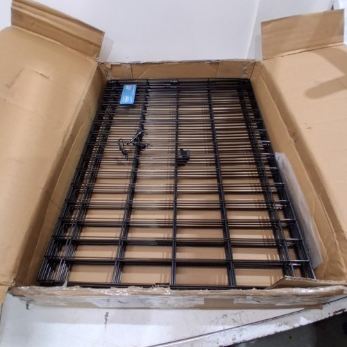 MIDWEST NEW WORLD DOUBLE DOOR FOLDING METAL DOG CRATE 24'' X 18'' X 19'' image 2