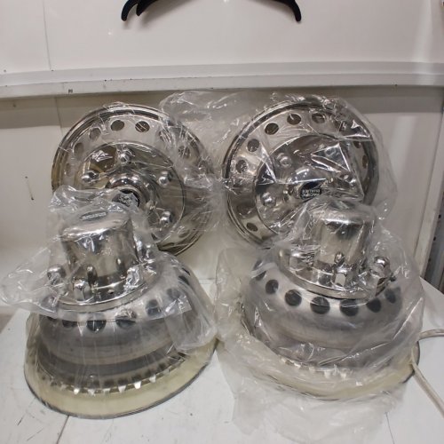 6PC PACIFIC DUALIES POLISHED WHEEL SIMULATOR KIT -16" - 6 LUG NUT - FIT FOR VARIOUS MODELS - (MODEL:44-1608A) image 3