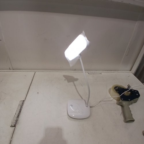 LED DESK LAMP - WHITE (ITEM: L03) image 2