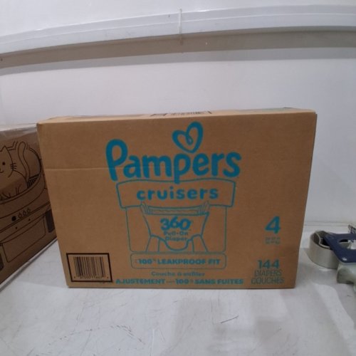 144PK PAMPERS CRUISERS 360° WITH STRETCHY WAISTBAND - SIZE 4 image 2
