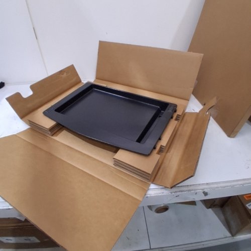CAST IRON GRIDDLE FOR WEBER GENESIS 300, 600 AND LX 3, 4 ,6 BURNER SERIES - REVERSIBLE PRE SEASONED GRIDDLE - (MODEL: 7599) image 2