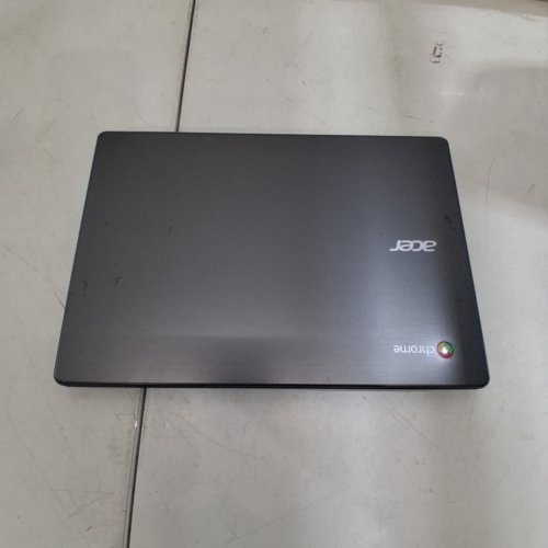 ACER CHROMEBOOK 11, 11.6" WITH INTEL CELERON 3205U, 2GB RAM AND 16GB SSD (MODEL: C740-C3P1) image 3