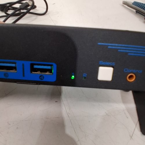 VPFET 2 PORT HDMI KVM SWITCH - 4K@60HZ, 4 X USB 3.0 PORTS - BLACK/BLUE - (MODEL: VP-SW220) image 2
