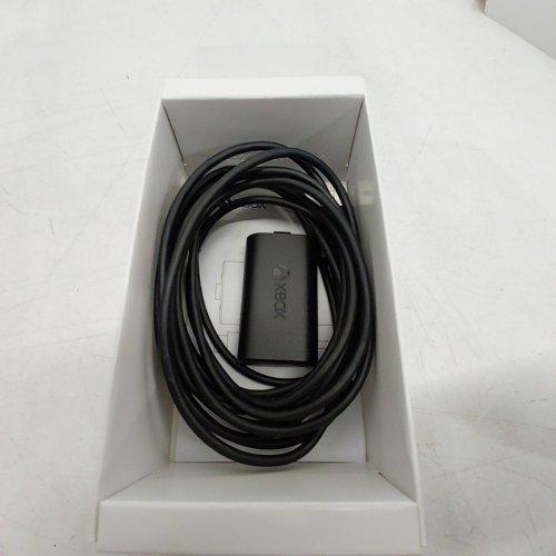 XBOX RECHARGEABLE BATTERY + USB-C CABLE image 3