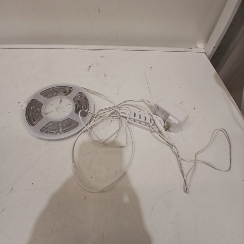 GOVEE RGBIC LED STRIP LIGHTS - 10FT image 3