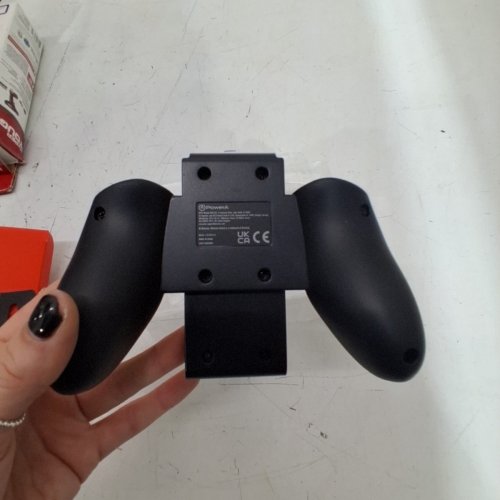 NINTENDO SWITCH JOY-CON COMFORT GRIP ***GRIP ONLY*** - BLACK image 3