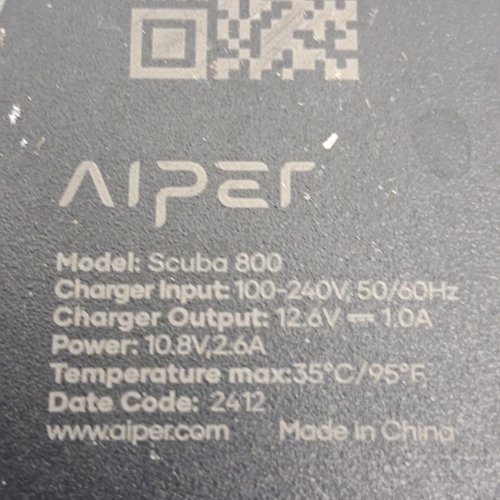AIPER CORDLESS AUTOMATIC ROBOTIC POOL CLEANER - FOR ABOVE-GROUND POOLS UP TO 860SQ.FT - (MODEL: SCUBA 800) image 8