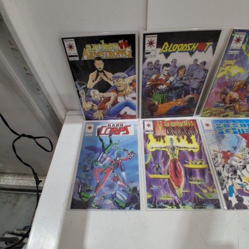 10 ASSTD VALIANT ASSORTED COMIC BOOKS - VARIOUS AURTHORS image 3