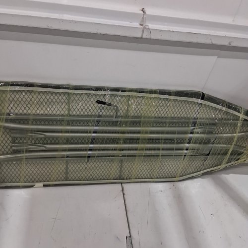 FOLDING IRONING BOARD WITH STEAM IRON REST 52.4" X 15" - BLACK/GREY image 7