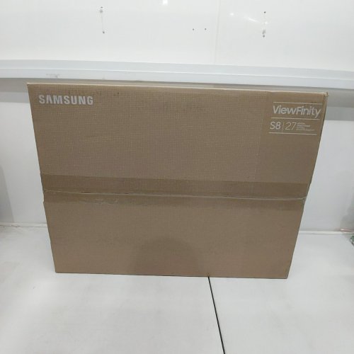 SAMSUNG 27" VIEWFINITY UHD HDR10 COMPUTER MONITOR - BLACK (MODEL: S27D802UAN) image 2