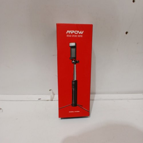 MPOW SELFIE STICK WITH 3 MODE FILL LIGHT AND REMOTE -29.5''- BLACK (MODEL:PA168A) image 2