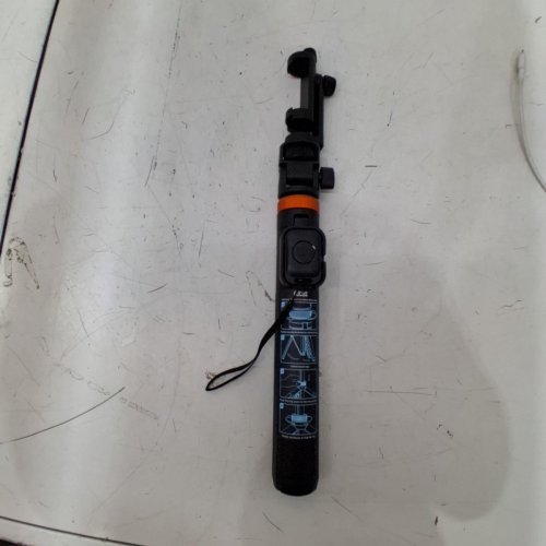 EUCOS 2-IN-1 TRIPOD STAND AND SELFIE STICK WITH REMOTE SHUTTER - 62" image 2