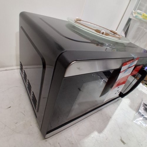FRIGIDAIRE MICROWAVE OVEN - 0.7 CU. FT.; 700W - BLACK / STAINLESS STEEL (MODEL: EMW741_AMZ) image 7