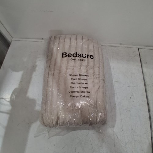 BEDSURE CORDUROY SOFT COZY SHERPA FLEECE BLANKET - TWIN (60" X 80") - BEIGE/WHITE (MODEL: CORDUROY SHERPA BLANKET) image 6