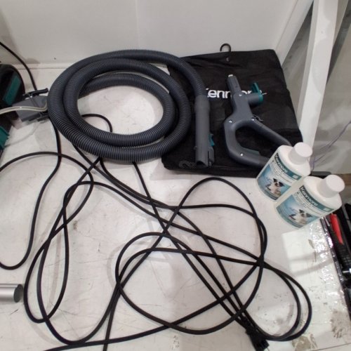 KENMORE PORTABLE CARPET CLEANER - 3.2L CLEAN TANK - 1.5L DIRTY TANK - 8FT HOSE - 25FT POWER CORD - BLACK (MODEL: KW4070) image 5