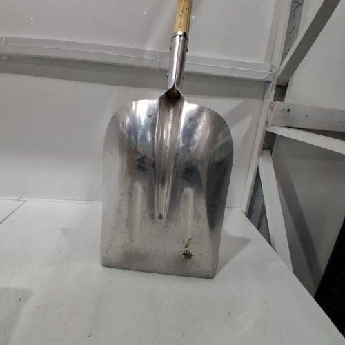 PROYARD ALUMINUM SHOVEL SCOOP WITH D-HANDLE - 46" - (MODEL: 130513) image 4