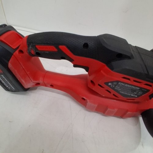 BENCHMARK CORDLESS HEDGE TRIMMER - 22" - 20 V BATTERY - RED/BLACK (MODEL: 5073-044) image 4
