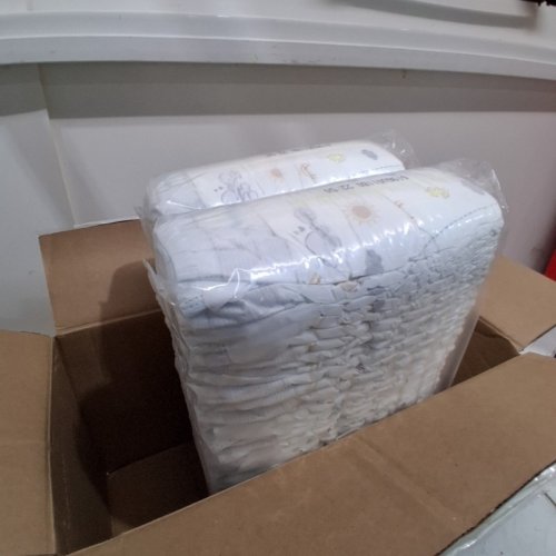 88PK PAMPERS SWADDLERS DISPOSABLE BABY DIAPERS - SIZE 7 - MULTICOLOURED image 3