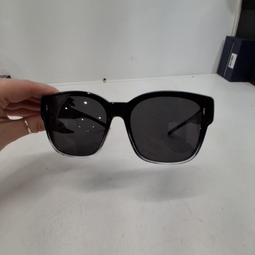 WOMENS RECTANGLE FRAME SUNGLASSES - BLACK image 3
