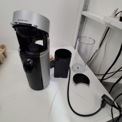 DE'LONGHI NESPRESSO VERTUOPLUS SINGLE SERVE COFFEE AND ESPRESSO MAKER WITH AUTOMATIC OPEN/CLOSE - SILVER (MODEL: ENV155S) image 3