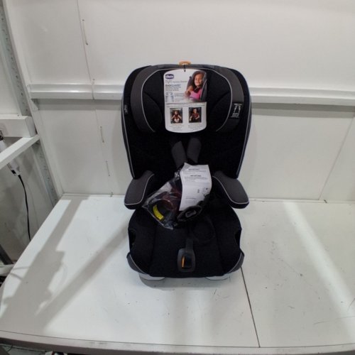 CHICCO MYFIT HARNESS AND BOOSTER CAR SEAT - FOR KIDS 25 TO 65LBS - BLACK (MODEL: 7986313) image 3