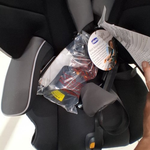CHICCO MYFIT HARNESS AND BOOSTER CAR SEAT - FOR KIDS 25 TO 65LBS - BLACK (MODEL: 7986313) image 4