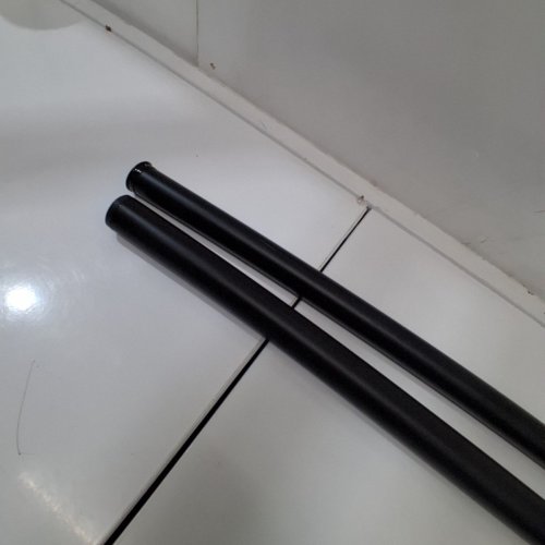 ZENNA HOME CURVED TENSION SHOWER CURTAIN ROD - 50" - 72" - BLACK (MODEL: E72S5STBK) image 3