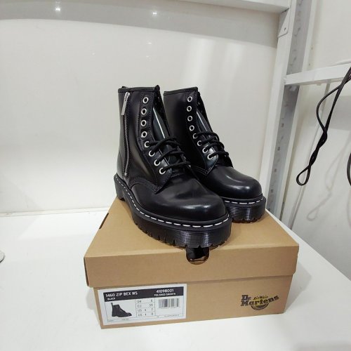 UNISEX DR. MARTENS ZIP BEX WS BOOT - MENS: 7 WOMENS: 8 - POLISHED SMOOTH BLACK (MODEL: 1460) image 3